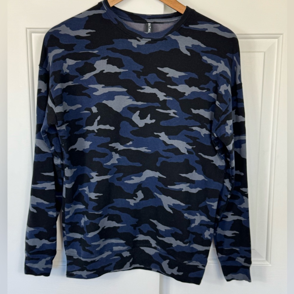 Athleta Coaster Luxe Oversized Sweatshirt Women's Size XS Blue‎ Camouflage